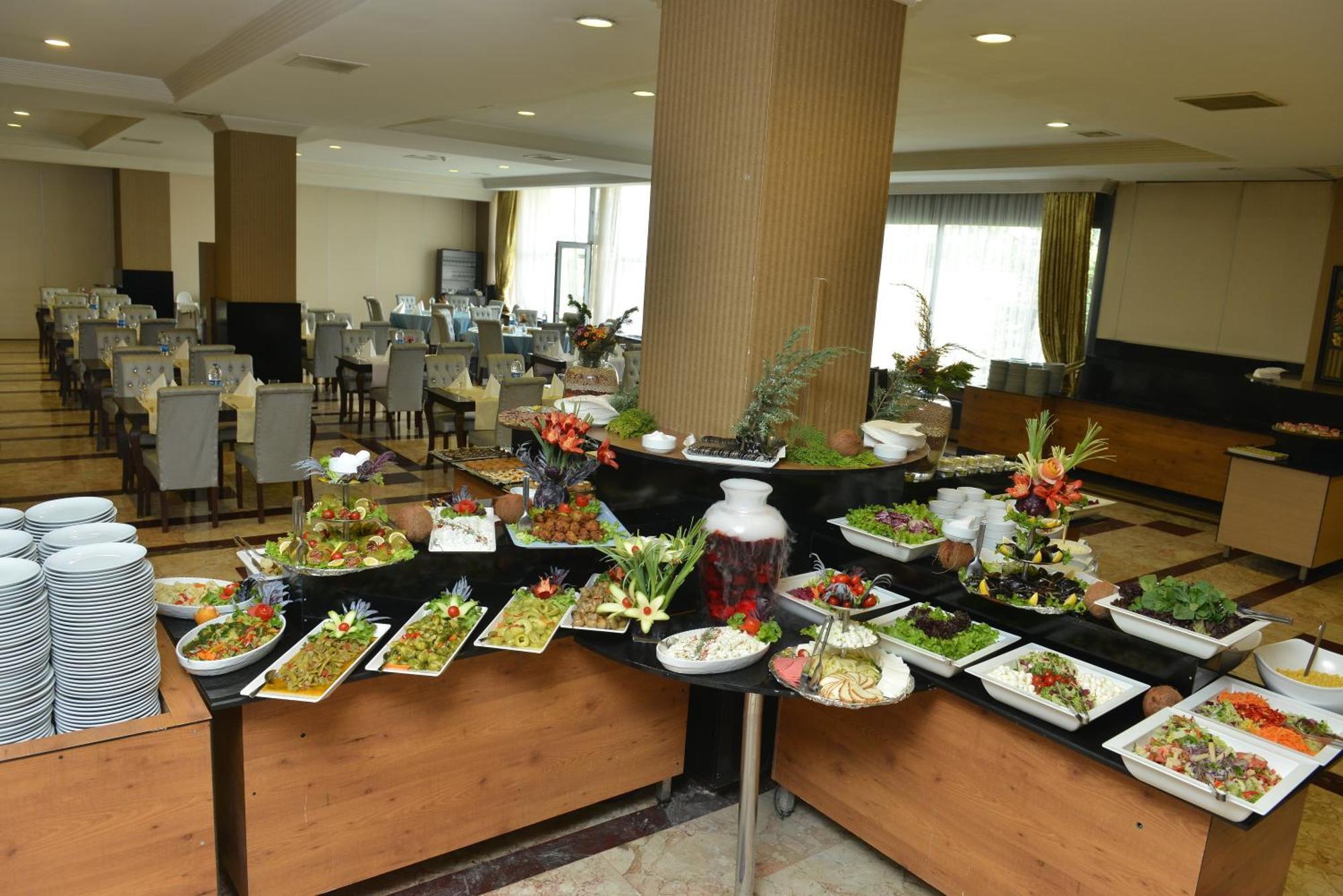 Anadolu Hotels Esenboga Thermal מראה חיצוני תמונה